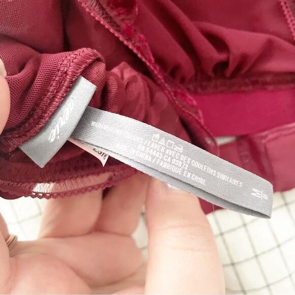 Aerie Dark Red Crushed Velvet High Neck Bralette Size M - Picture 5 of 7